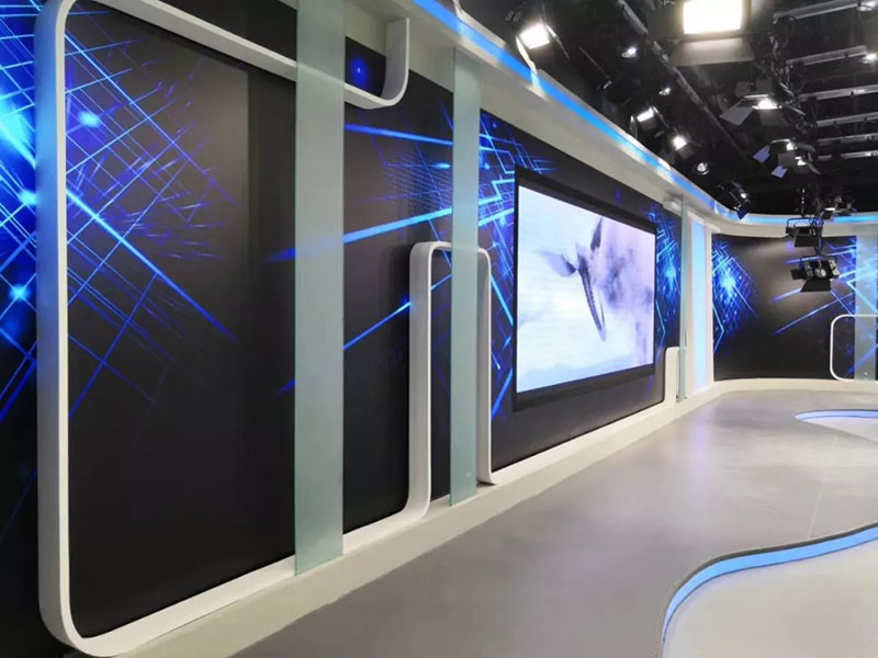 4K Ultra-High-Definition Convergence Media Broadcast Studio (342㎡) geliwwert fir op Xinjiang Television4 ze benotzen